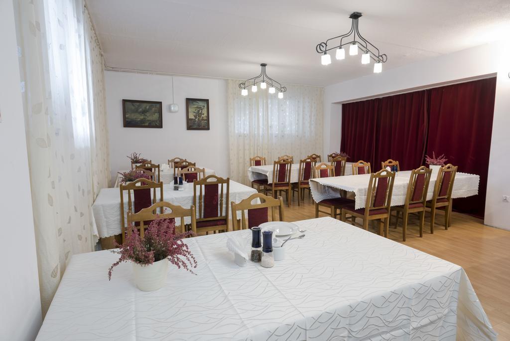 Ferienwohnung Gosciniec Exclusive Warschau Exterior foto